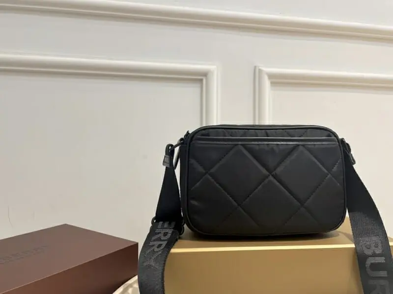 burberry aaa homme mini sac a main s_11010734